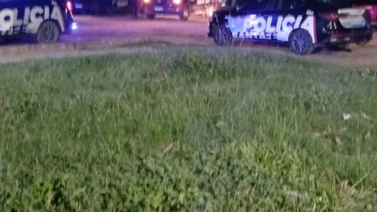 Asesinaron a un hombre de dos disparos en barrio Yapeyú