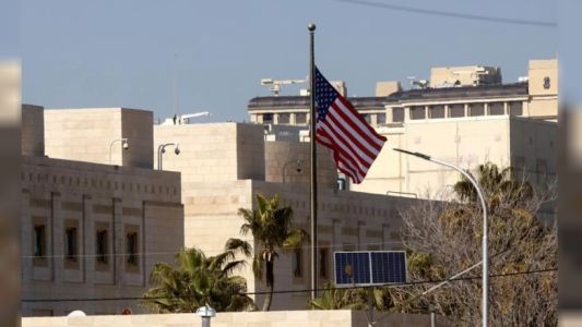 Balearon la embajada de Estados Unidos cerca de Beirut