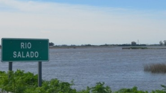 Santa Fe descarta alerta por el río Salado y refuerza controles tras aviso viral