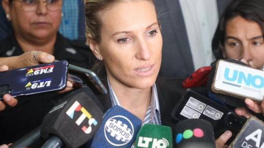 Amenazas en escuelas de Santa Fe: el Gobierno las califica como delito de intimidación