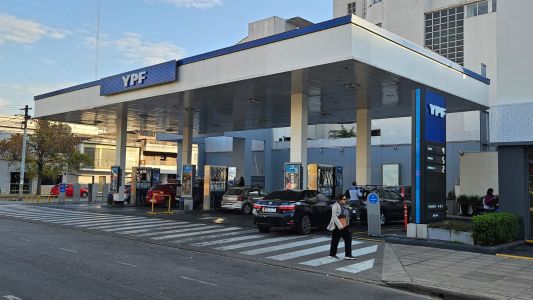 Nuevo aumento de combustibles: mirá a cuánto se fue la nafta súper en Santa Fe