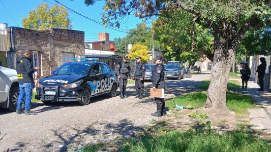 Amenazas en escuelas: una familia fue notificada por la policía y se le exige el pago de $6 millones