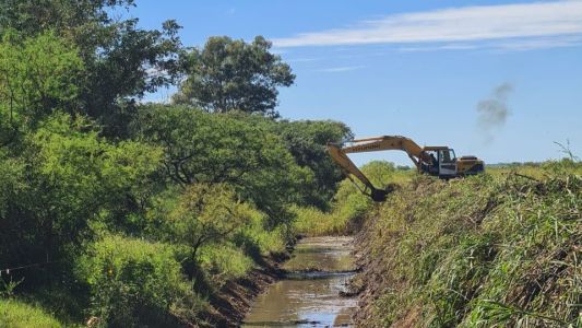 Provincia y Municipio refuerzan tareas de prevención hídrica en la ciudad de Santa Fe
