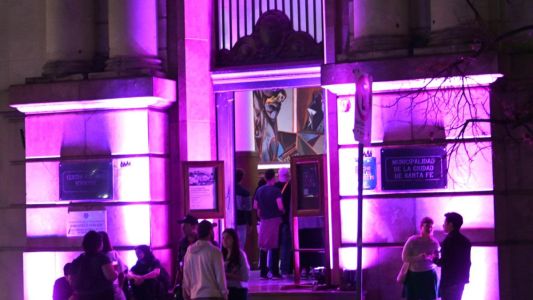 Presentan el libro “El milagro de la transformación” en la Biblioteca Muttis