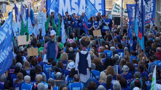 Amsafe insiste en que el salario docente “no cubre las necesidades básicas”