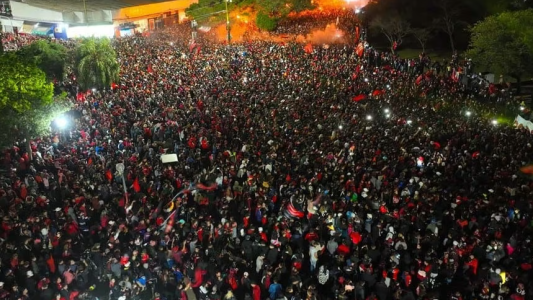 Colón celebra sus 121 años: caravana, shows y fiesta en las calles de Santa Fe