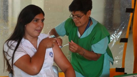 Vacunación en Santa Fe: dónde estará el operativo itinerante esta semana