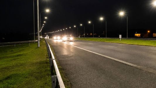 Atacaron a piedrazos el vehículo en el que viajaba Juanjo Piedrabuena