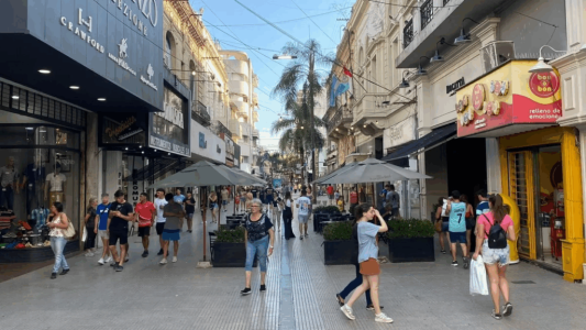 Comerciantes advierten incremento en las ventas, pero no logran ganarle a la inflación