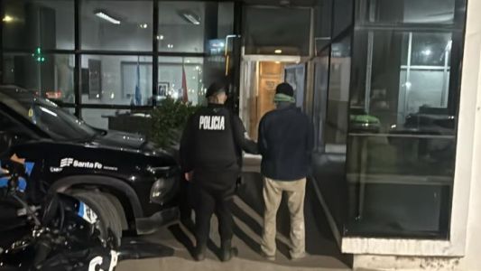 Detuvieron a un hombre que tenía dos pedidos de captura vigentes