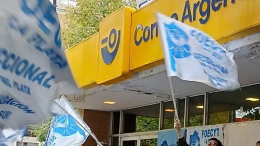 Reincorporan trabajadores: se levantó el paro de 48 horas en el correo