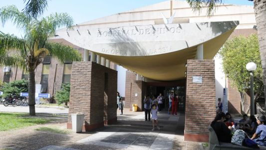 La niña que contrajo tétanos por no estar vacunada recibió el alta