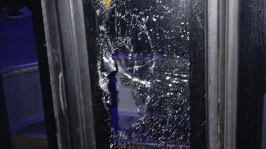 Inseguridad en Santa Fe: atacaron a piedrazos a un colectivo de la Línea 8