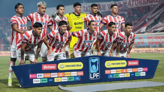 Unión, que lo empató en el final, depende de terceros para clasificar