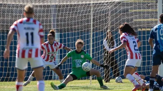 Crisis en Unión: el plantel de fútbol femenino denuncia falta de pagos