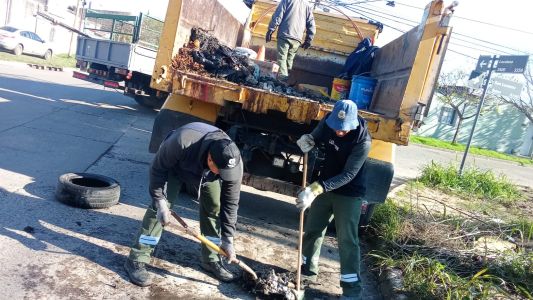 Ante pronóstico de lluvia, se refuerza la limpieza de bocas de tormentas y canales a cielo abierto