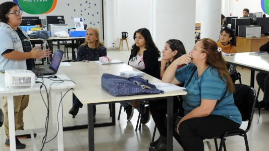Ofrecen formación digital con un ciclo de capacitaciones en Santa Fe