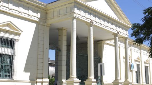 El Cementerio Municipal modificará sus horarios por el Día del Padre