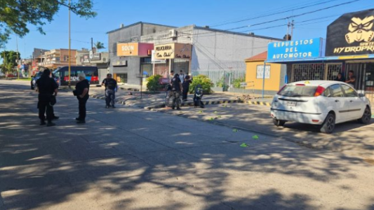 Falleció un motociclista tras chocar contra un auto en el norte de la ciudad