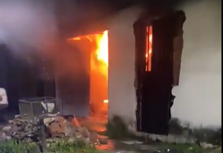 Un incendio destruyó una casa en Barrio Loyola Sur: piden ayuda para la familia afectada