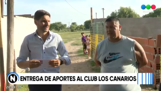 Pullaro visitó el club Los Canarios y entregó aportes para infraestructura