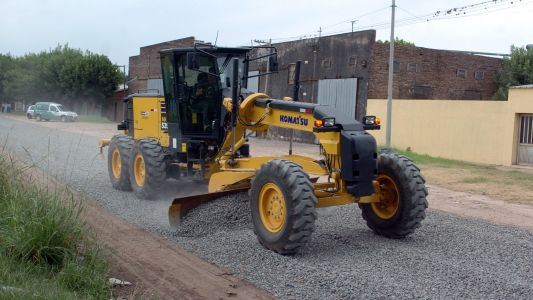 Licitan la compra de material granular para el mejoramiento vial de la ciudad