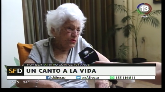 BERTA CUMPLE 104 AÑOS
