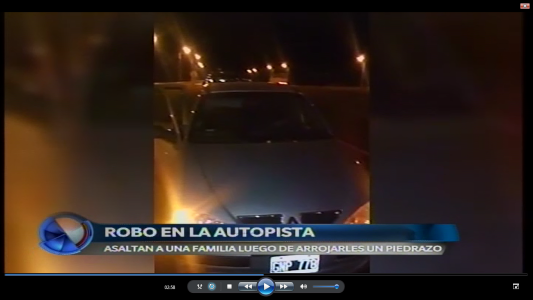 PIEDRAZOS Y ROBOS EN LA AUTOPISTA