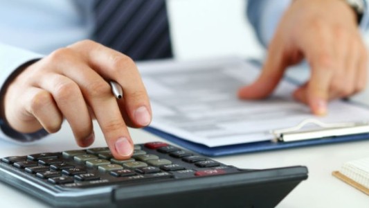 Bono de $8.000 para Planes Sociales: qué requisitos hay y cómo saber si lo cobro