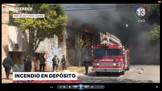 VORAZ INCENDIO EN DEPÓSITO