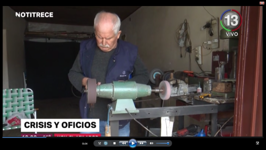 CRISIS Y OFICIOS, LA VIGENCIA DEL "AFILADOR"