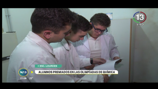 DESTACADOS EN QUÍMICA CON ESFUERZO Y DEDICACIÓN
