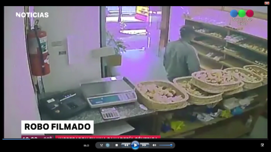 ROBO FUGAZ EN PANADERIA
