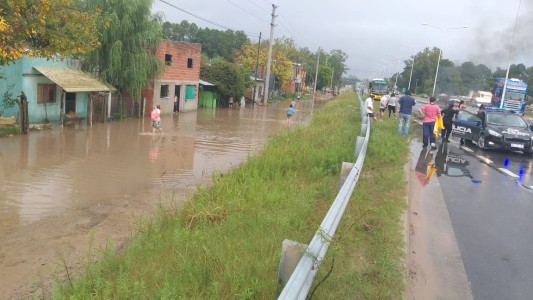 Protesta de vecinos de Rincón en la Ruta 1