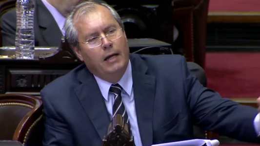 Repudio de todo el arco político al ataque contra el diputado Olivares