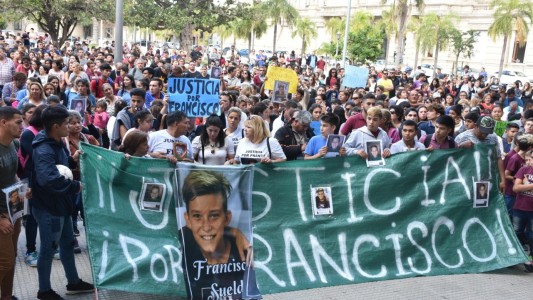 Reclamo de justicia ante Tribunales por la muerte de Francisco Sueldo