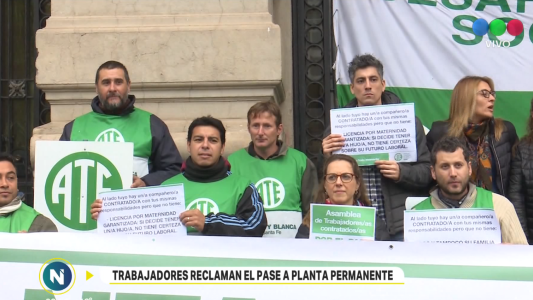 Trabajadores estatales se manifestaron por el pase a planta permanente