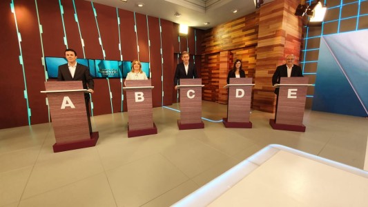 Los candidatos a la intendencia se midieron en un debate por Telefe Santa Fe