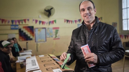 José Corral votó por última vez como intendente de Santa Fe