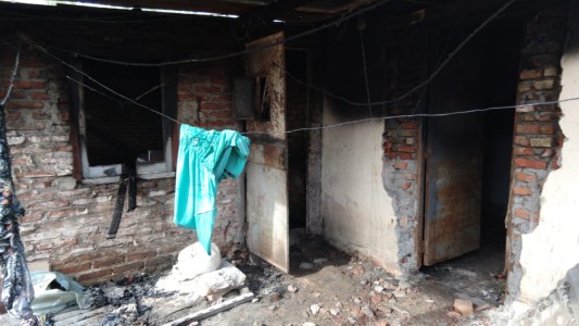 Una familia perdió todo por un incendio y apela a la solidaridad de los santafesinos