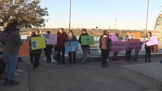 Familiares de Paola Helguero piden ayuda para dar con su paradero