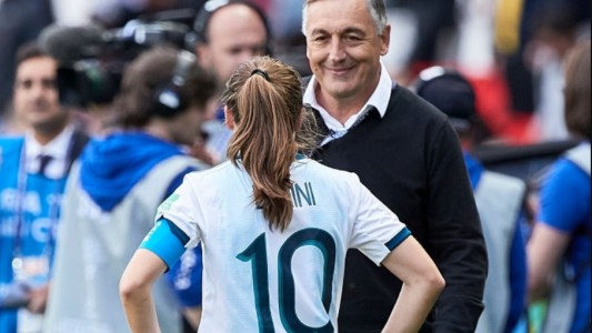 Selección femenina: el DT argentino no convocó a la capitana y estalló la interna
