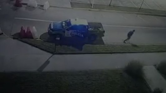 Lomas de Zamora: un preso se escapó de un patrullero mientras los policías dormían