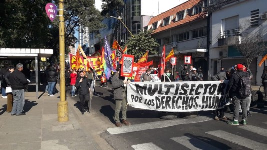 Organizaciones sociales se manifestaron contra la Cumbre del Mercosur