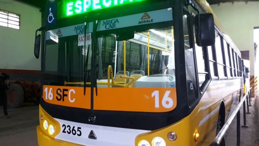 Habrá colectivos: Hubo acuerdo y la UTA levantó el paro de transporte