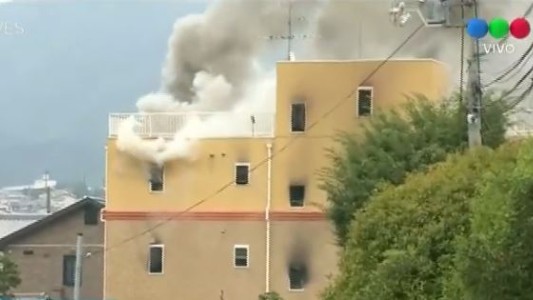 Al menos 24 muertos en un incendio intencional en unos estudios de animación de Japón