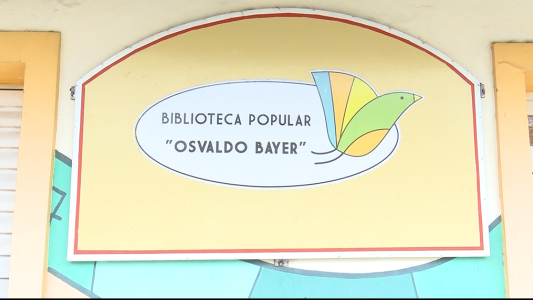 "Una casa para la Bayer" Necesitan ayuda para la biblioteca popular