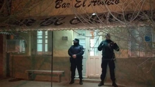 Jugaban al truco, cantó "falta envido" y su rival lo mató de una puñala