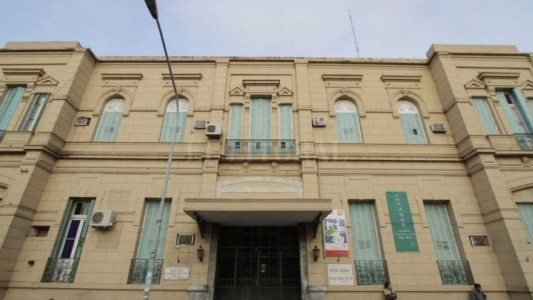 Un joven fue herido a la salida de un boliche y está en grave estado