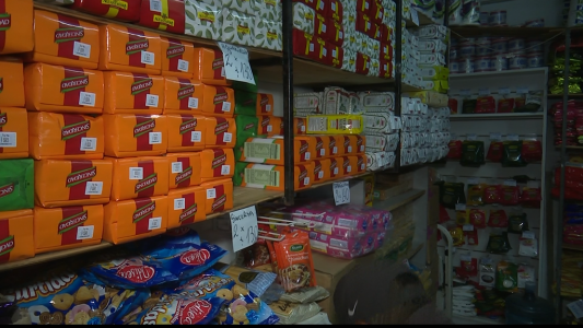 Las asociaciones de consumidores insisten en el control de la aplicación de los precios sin IVA